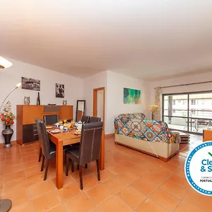 B56 - Marinapark 2013 Lagos
